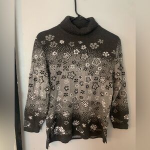 Rabe Floral Patterned Black and Gray Women's Sweater